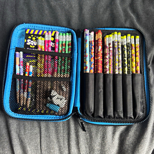 Smiggle hardtop zip - hardtop,